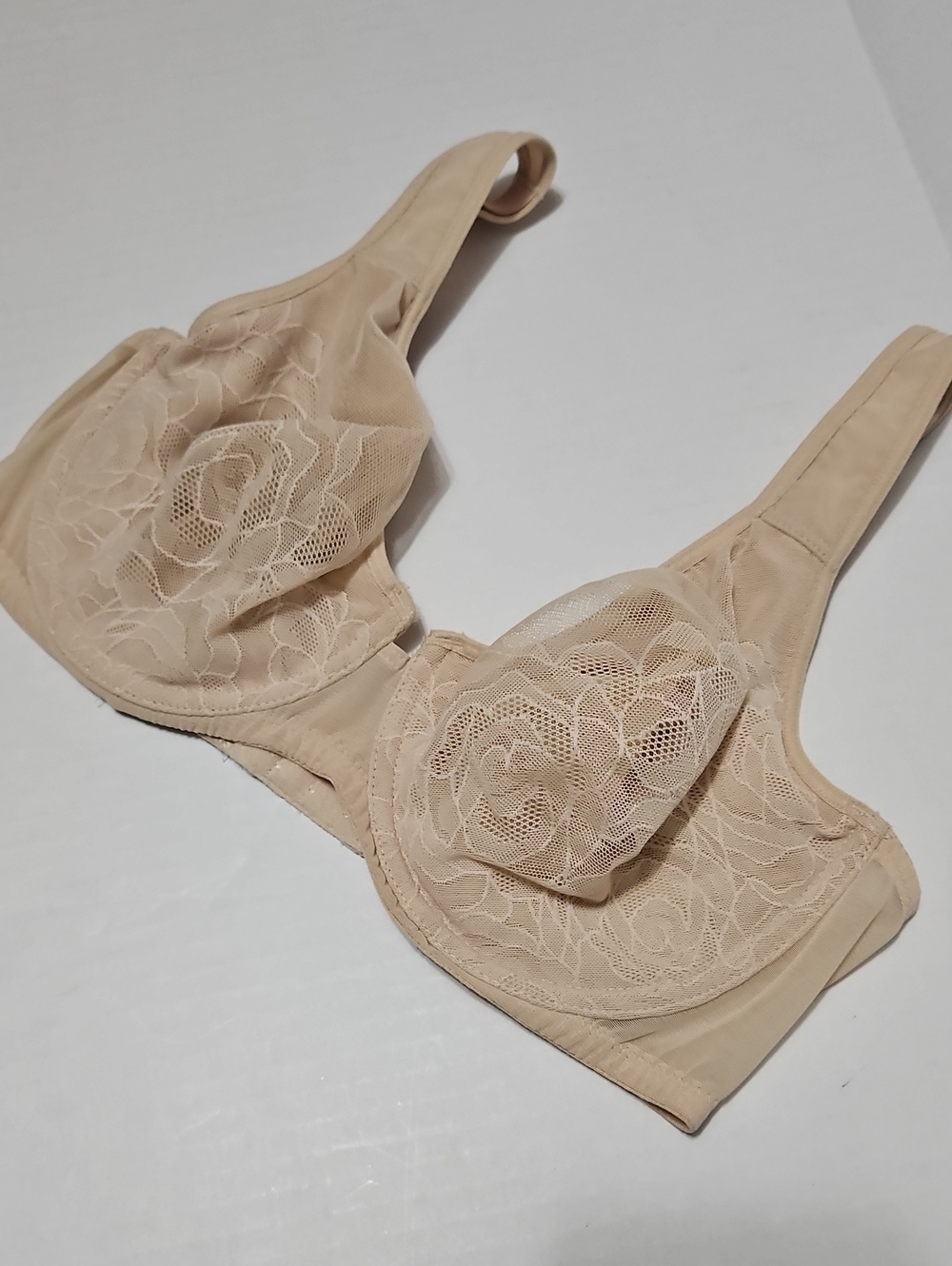 Wacoal Nude Lace Underwire Full Coverage Bra Size 34D